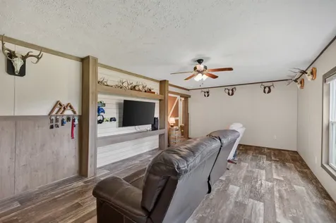 155 Earls Road Dover TN 37058
