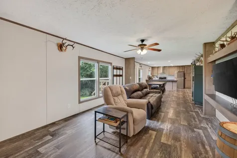155 Earls Road Dover TN 37058