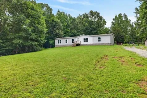 155 Earls Road Dover TN 37058