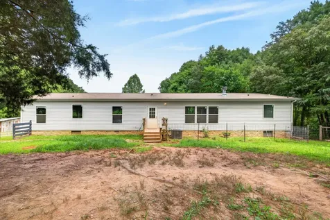 155 Earls Road Dover TN 37058