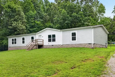155 Earls Road Dover TN 37058