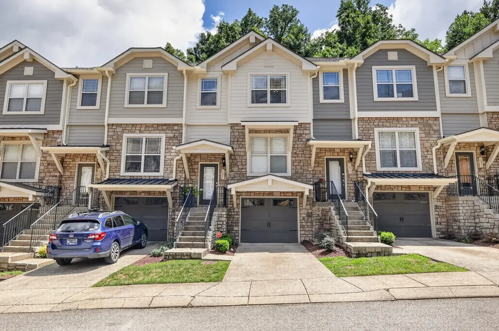 1071 Woodbury Falls Drive Nashville TN 37221