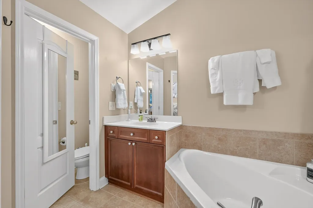 1071 Woodbury Falls Drive Nashville TN 37221