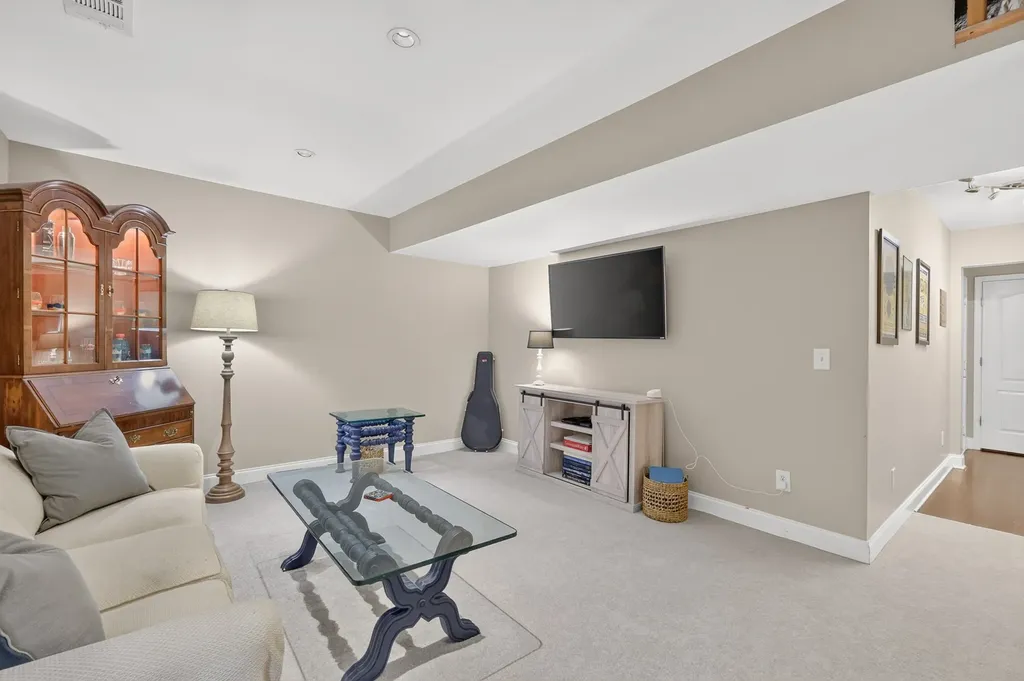 1071 Woodbury Falls Drive Nashville TN 37221
