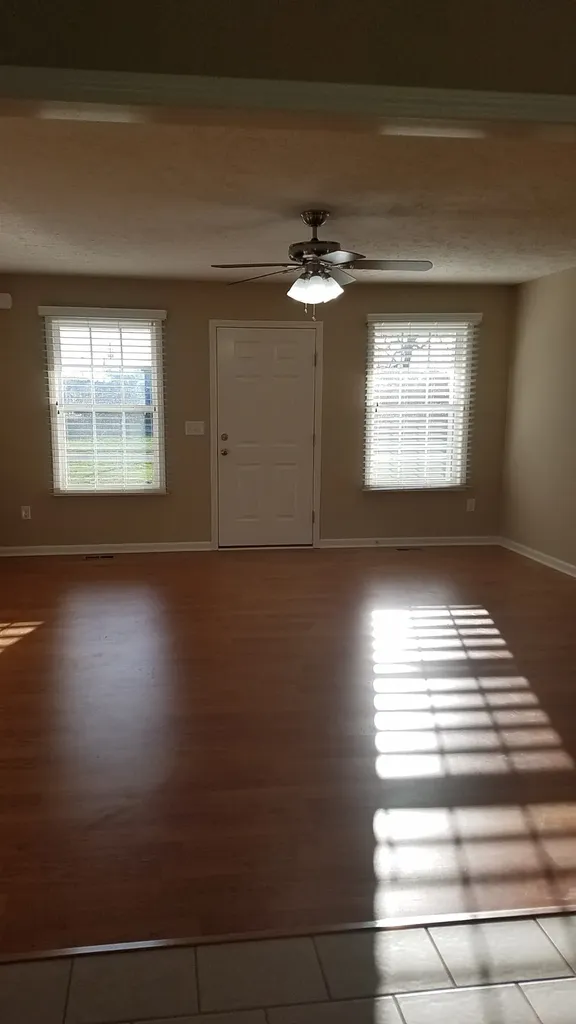 514 NE Atlantic St, NE Tullahoma TN 37388