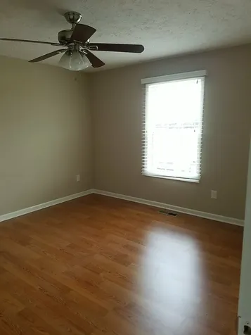 514 NE Atlantic St, NE Tullahoma TN 37388