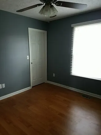514 NE Atlantic St, NE Tullahoma TN 37388