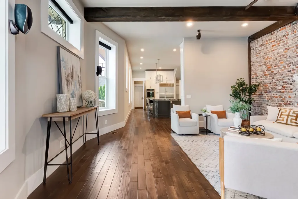 1009 Monroe Street Nashville TN 37208