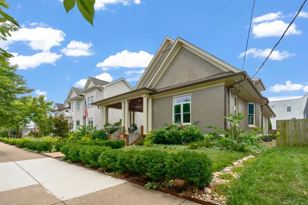 1009 Monroe Street Nashville TN 37208