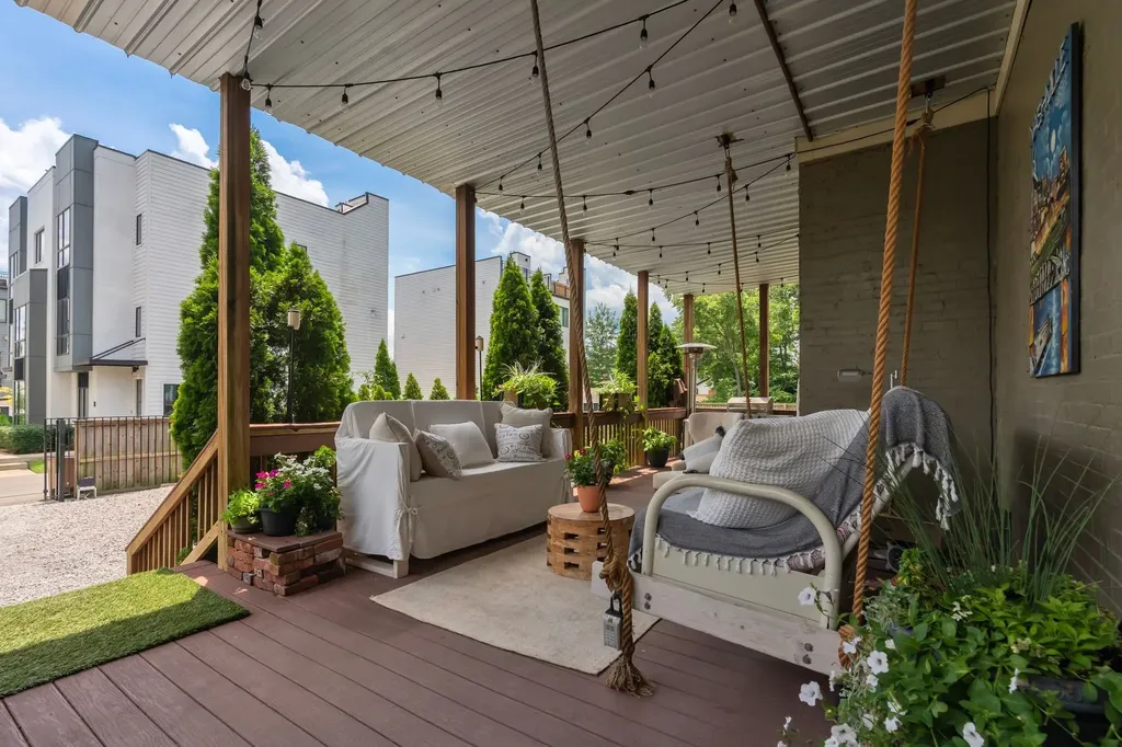 1009 Monroe Street Nashville TN 37208