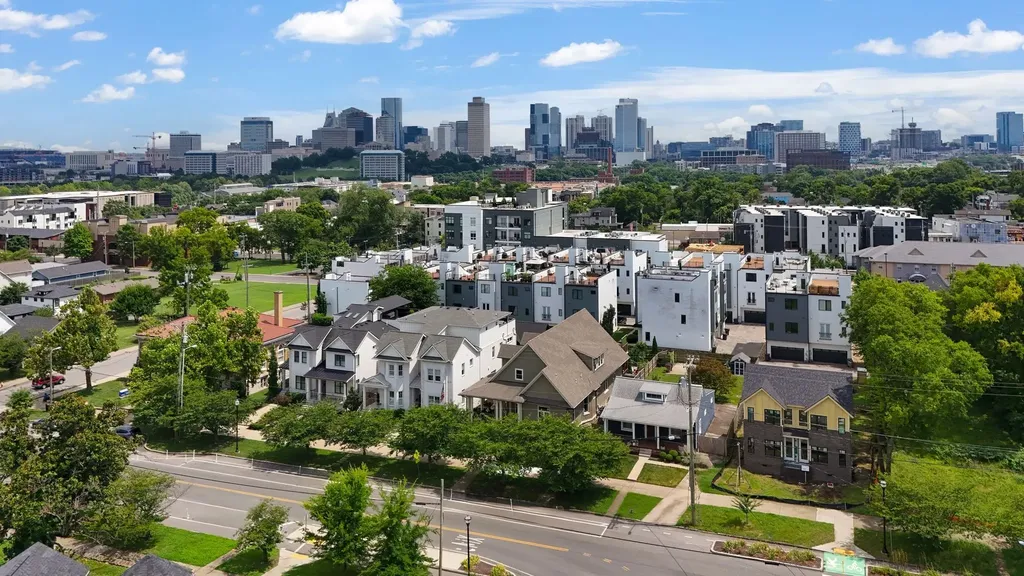 1009 Monroe Street Nashville TN 37208