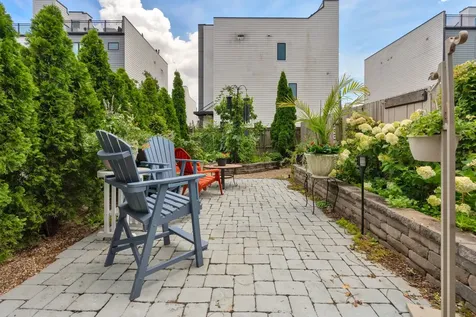1009 Monroe Street Nashville TN 37208