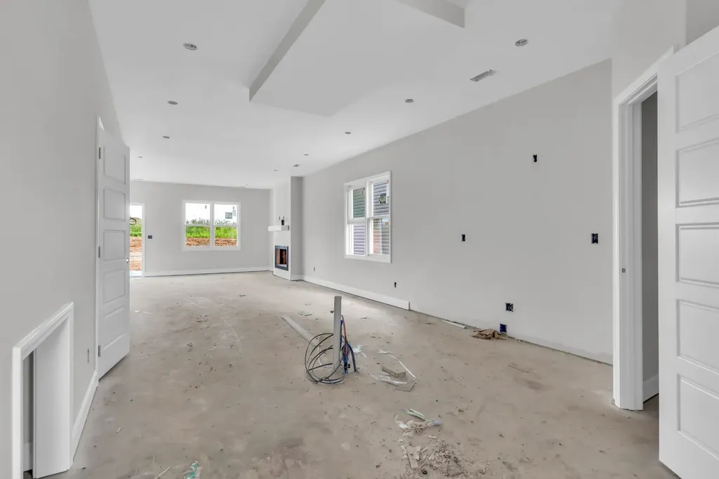 2725 Brewster Drive Clarksville TN 37042