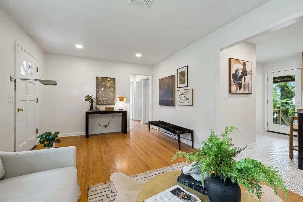 2802 Saint Edwards Drive Nashville TN 37211