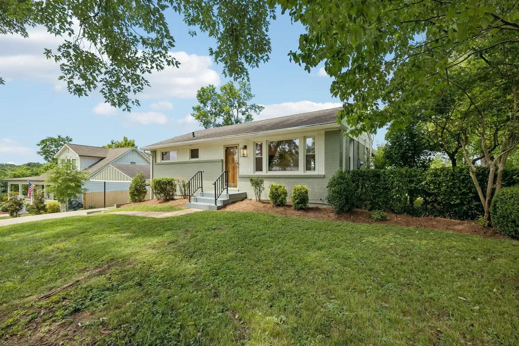 2802 Saint Edwards Drive Nashville TN 37211