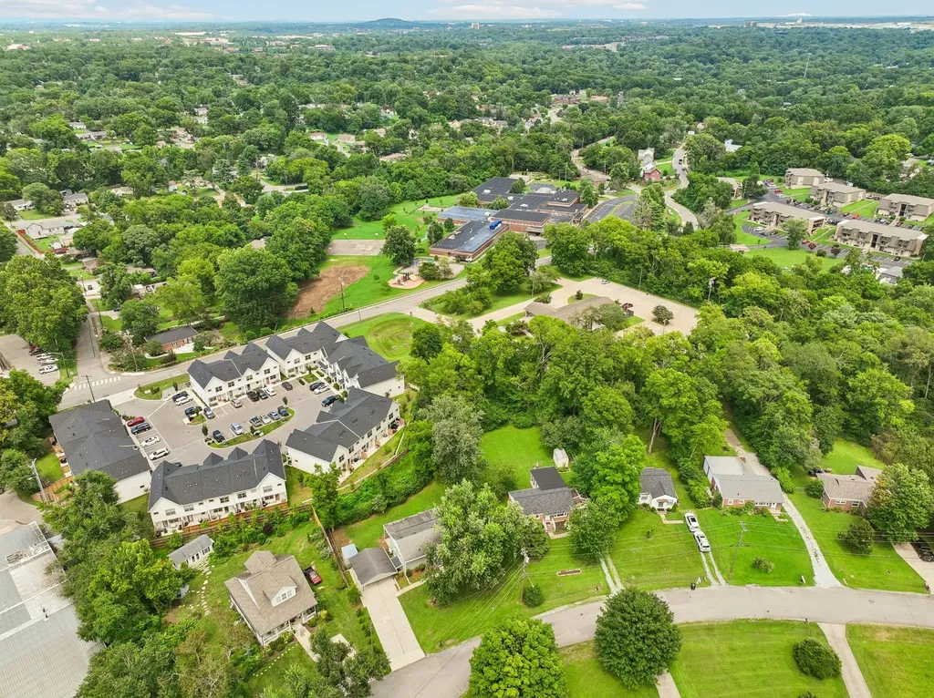 2802 Saint Edwards Drive Nashville TN 37211