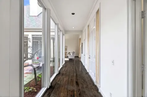 101 Abbottsford Nashville TN 37215