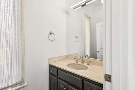 101 Abbottsford Nashville TN 37215
