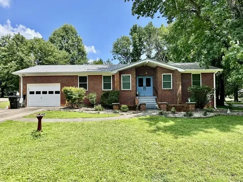 52 Nottingham Lane Murray KY 42071