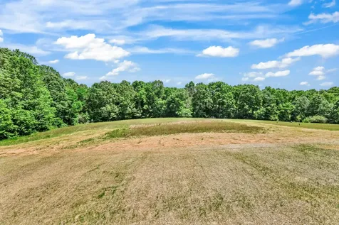 233 Lewis Grant Lane Southside TN 37171
