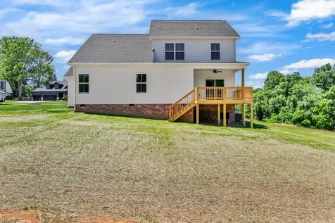 233 Lewis Grant Lane Southside TN 37171