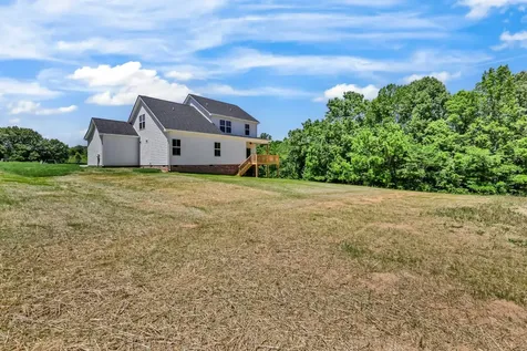 233 Lewis Grant Lane Southside TN 37171