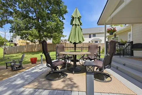 848 Nandina Court Clarksville TN 37043