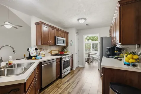 848 Nandina Court Clarksville TN 37043