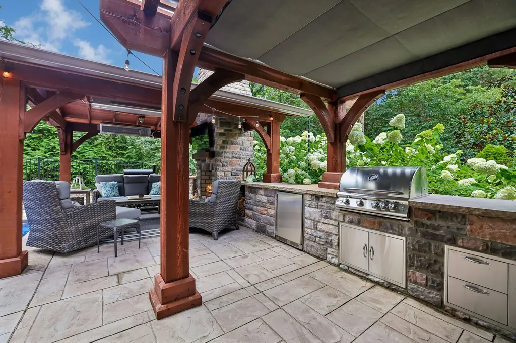 1225 Old Spring Trail Arrington TN 37014