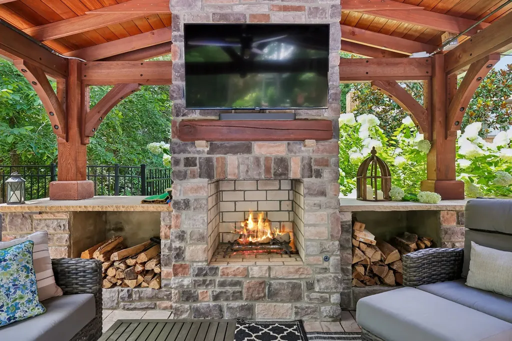 1225 Old Spring Trail Arrington TN 37014