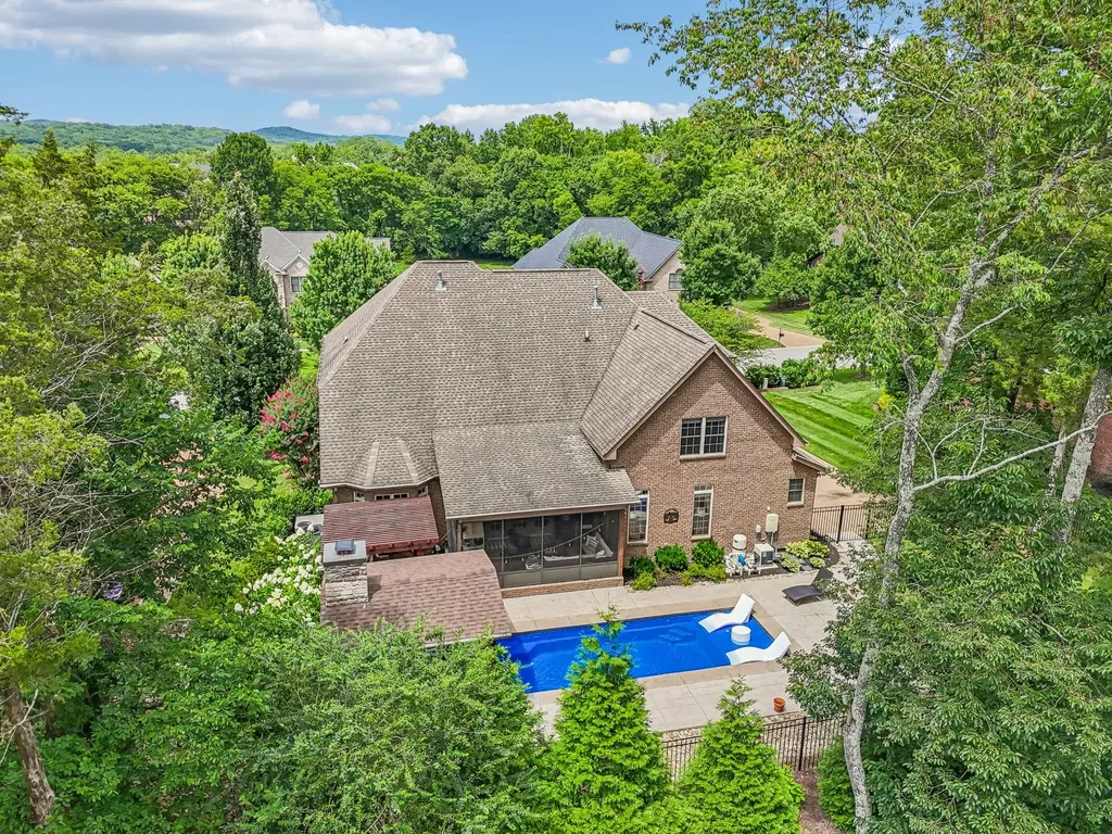 1225 Old Spring Trail Arrington TN 37014