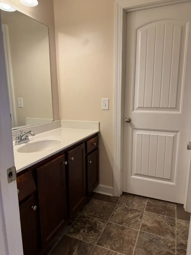 1100 Paddock Park Circle Gallatin TN 37066