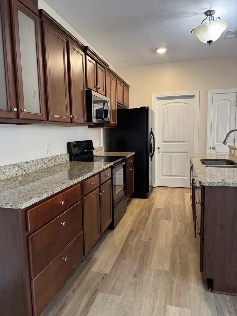 1100 Paddock Park Circle Gallatin TN 37066