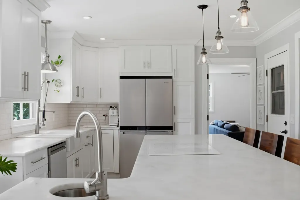 5329 Overton Road Nashville TN 37220