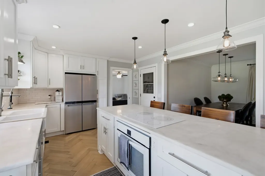 5329 Overton Road Nashville TN 37220