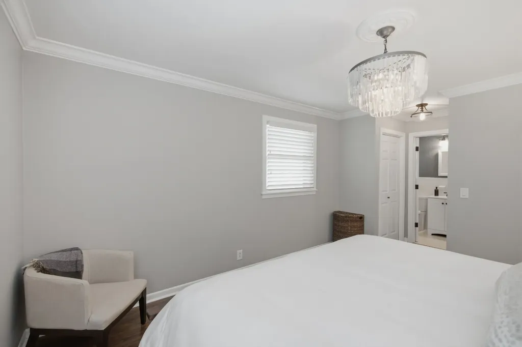 5329 Overton Road Nashville TN 37220