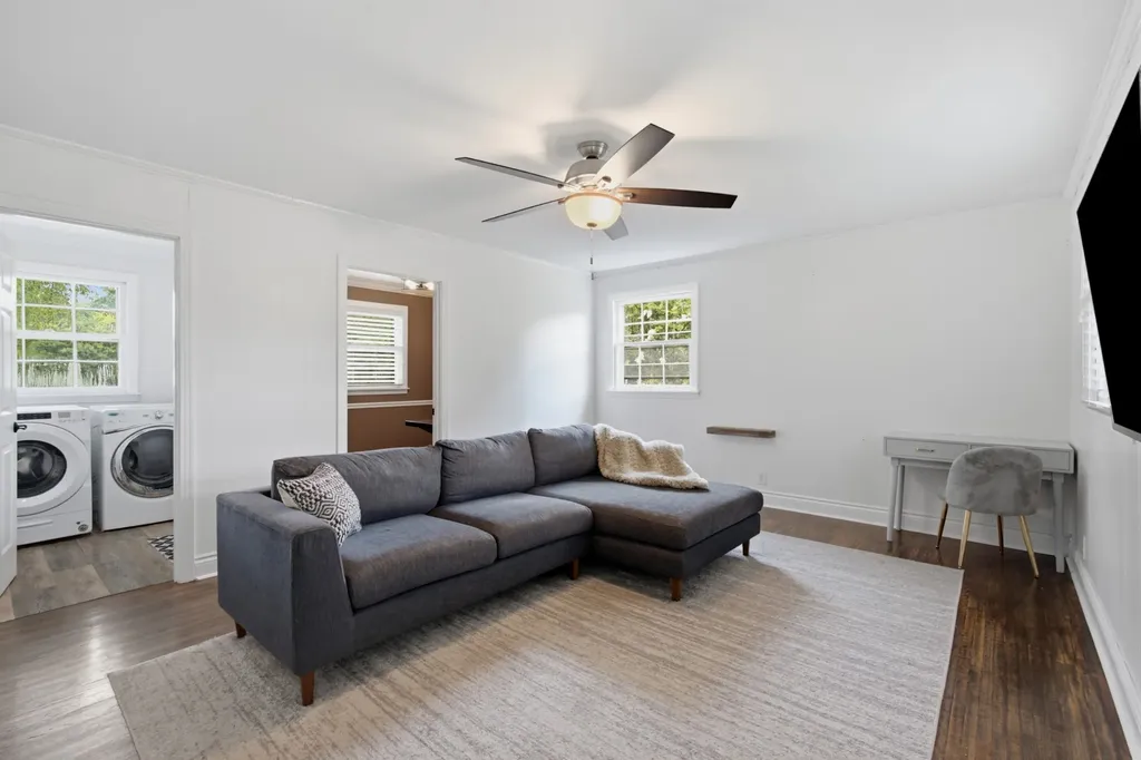 5329 Overton Road Nashville TN 37220