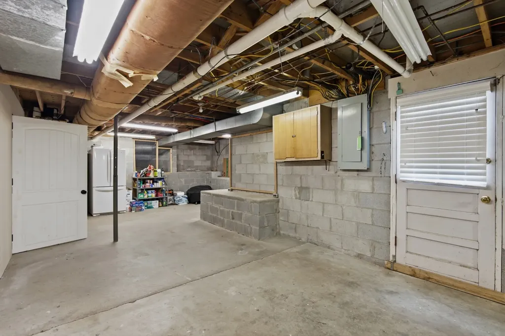 5329 Overton Road Nashville TN 37220