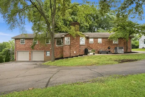 5329 Overton Road Nashville TN 37220