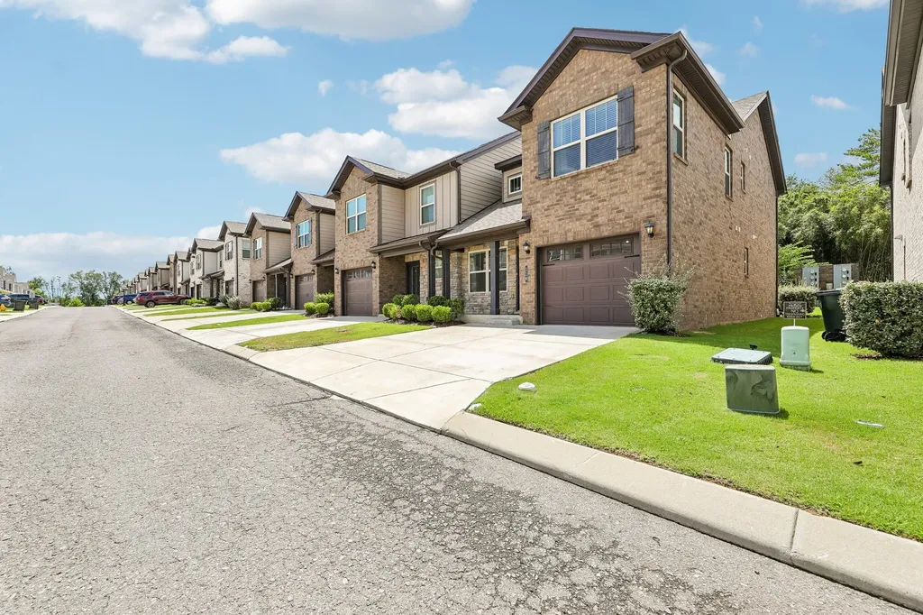 116 Rising Pvt Lane Gallatin TN 37066