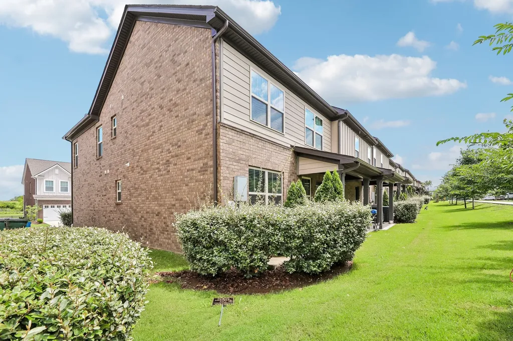 116 Rising Pvt Lane Gallatin TN 37066