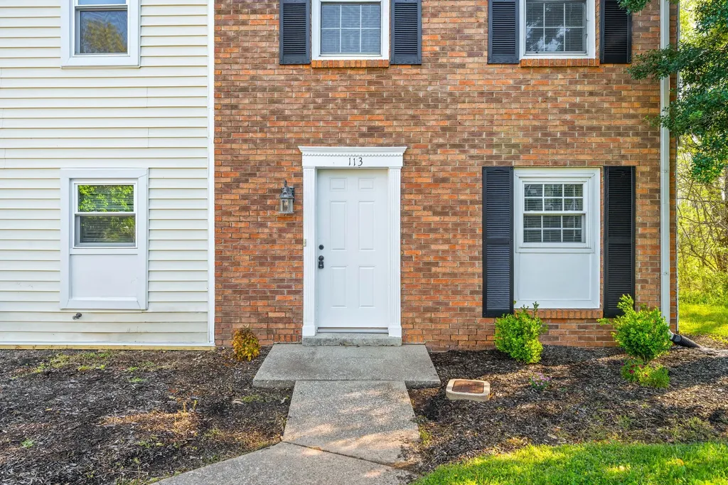 113 Azalea Court Clarksville TN 37042