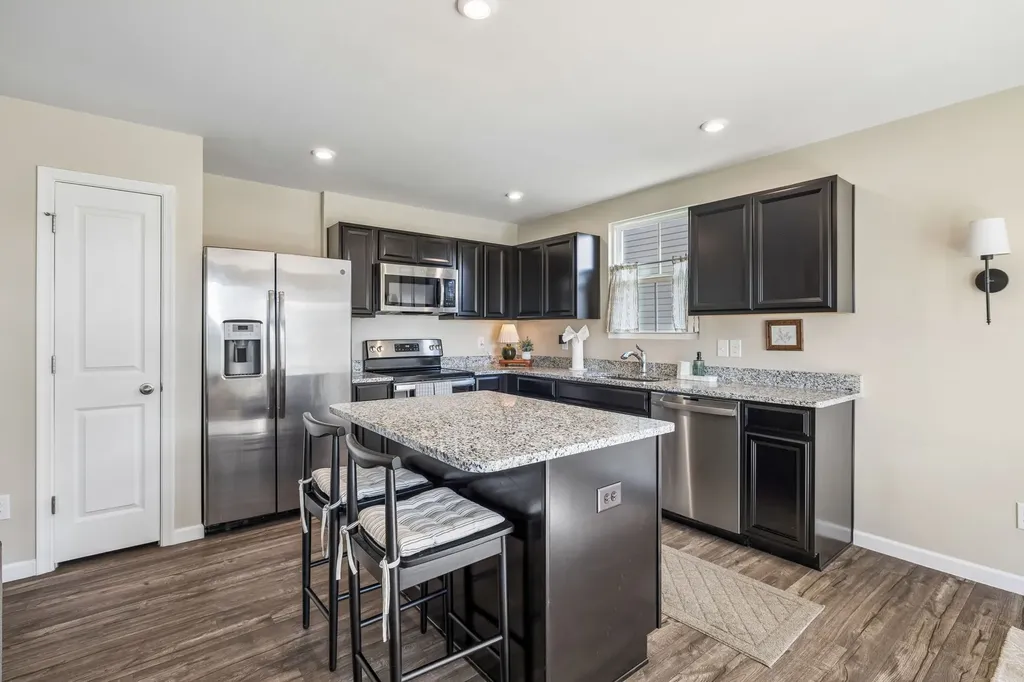 3056 Dartmoor Place White House TN 37188