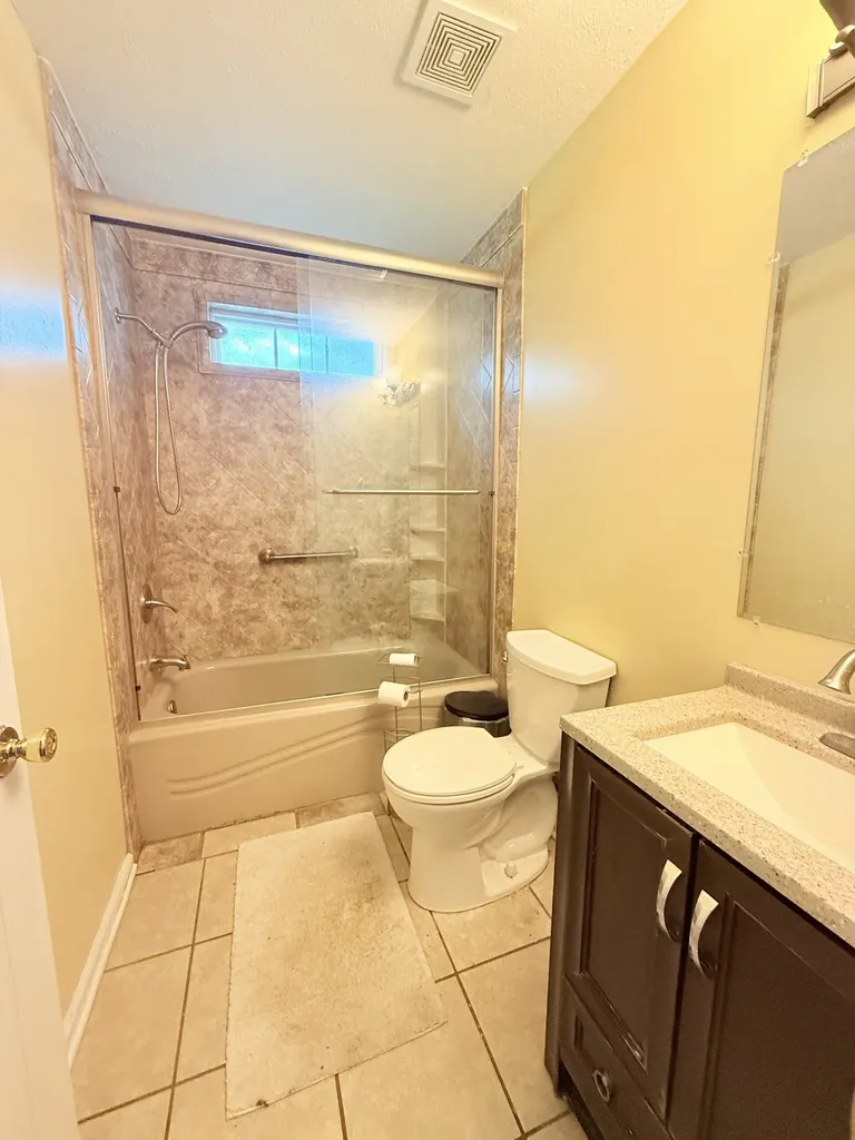 1216 Kristopher Drive Lebanon TN 37087