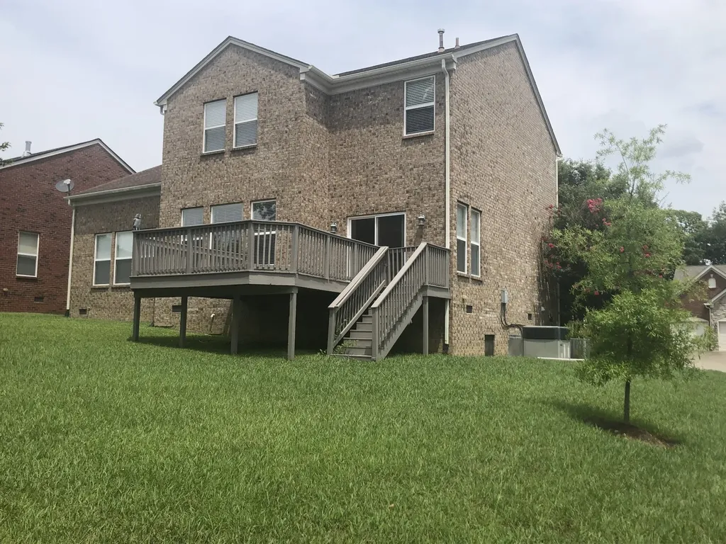 716 Arbor Springs Drive Mount Juliet TN 37122
