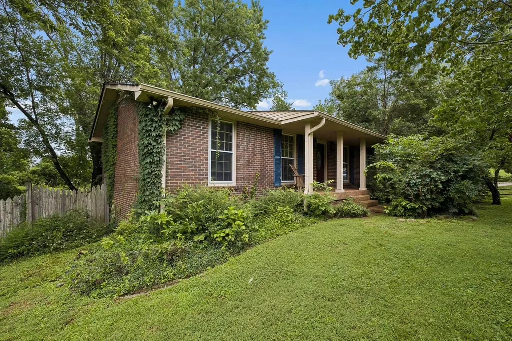 125 Medearis Drive Old Hickory TN 37138