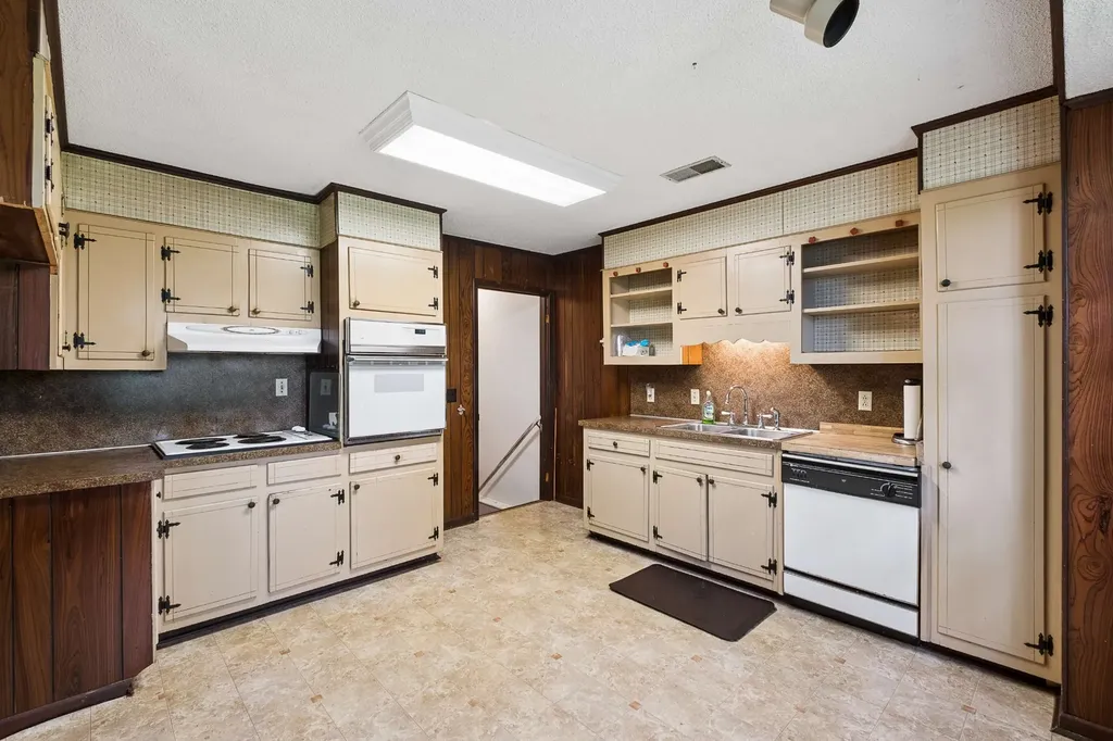 125 Medearis Drive Old Hickory TN 37138