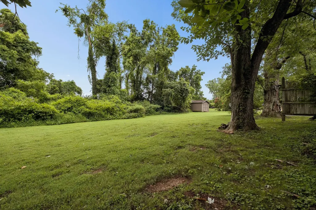 125 Medearis Drive Old Hickory TN 37138