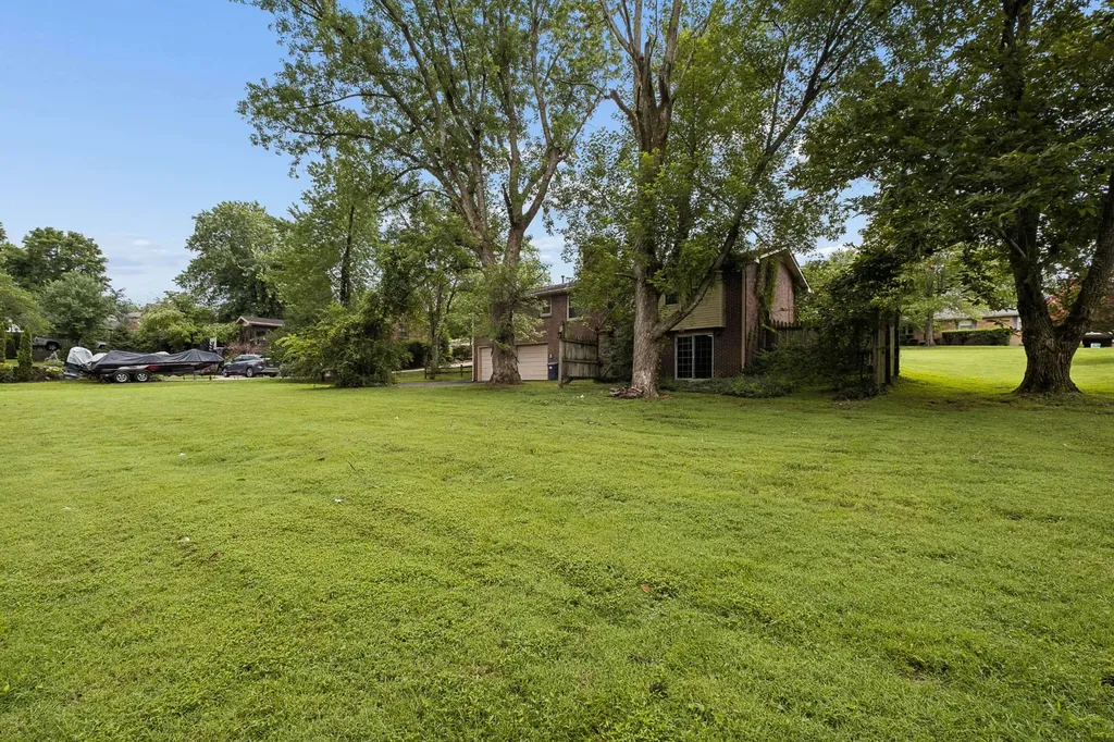 125 Medearis Drive Old Hickory TN 37138