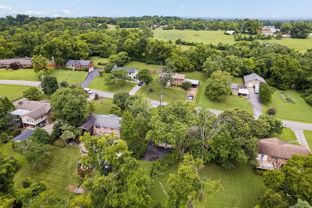 125 Medearis Drive Old Hickory TN 37138